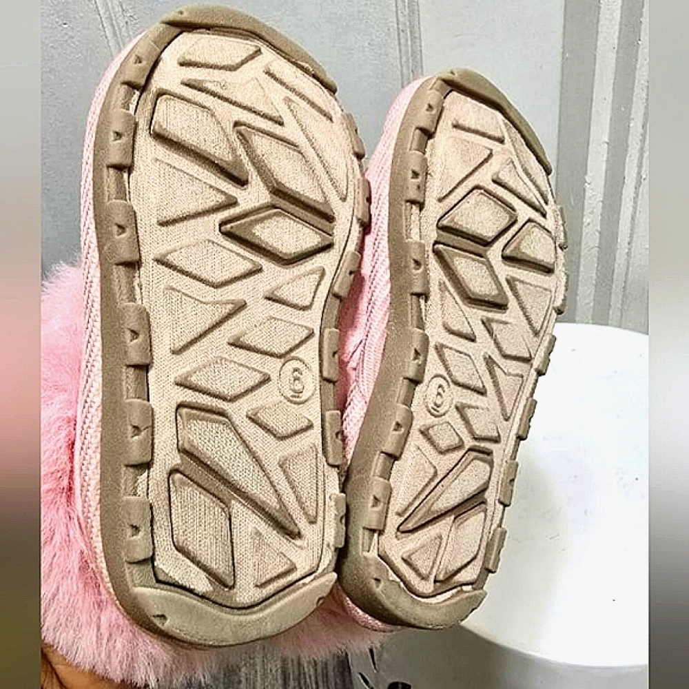 Cat & Jack Callie Moccasin Pink Faux Fur Slippers Toddler Size 6🌴 - Picture 8 of 8